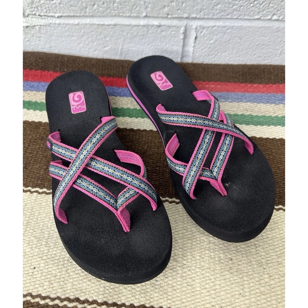 Teva Womens Pink Olowahu Strappy Slip on Foam Sandals Size 7